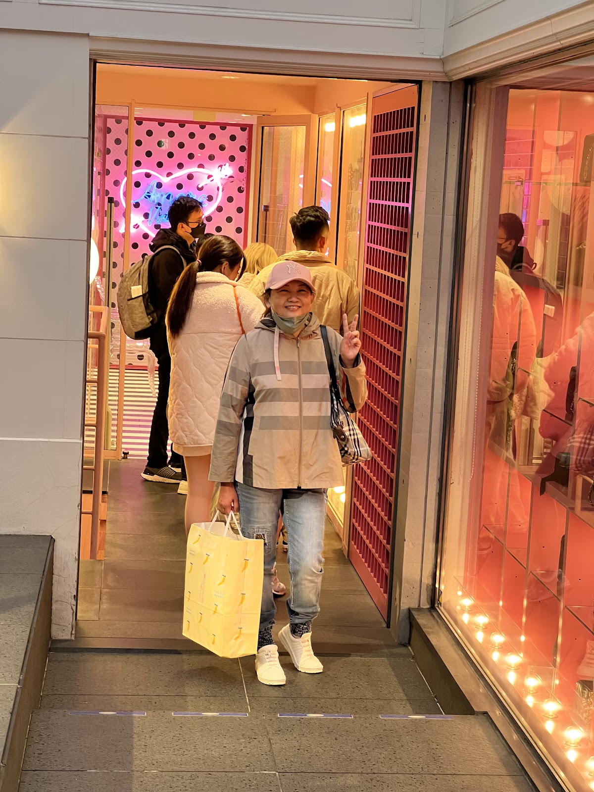 AMORE Vintage Omotesando