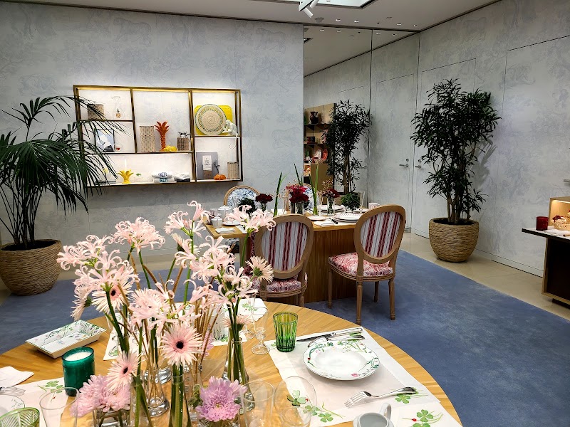 CAFÉ DIOR by Anne-Sophie Pic Ginza