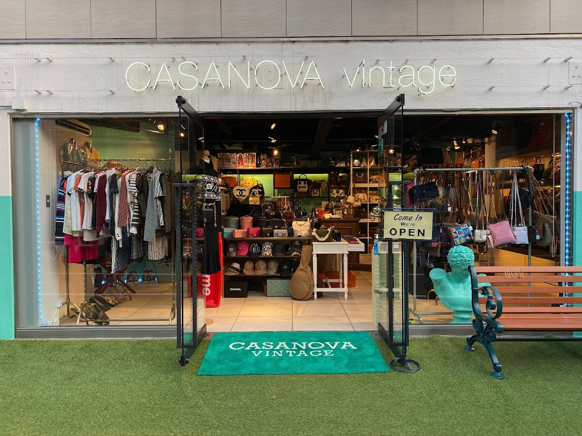 CASANOVA VINTAGE Y2K