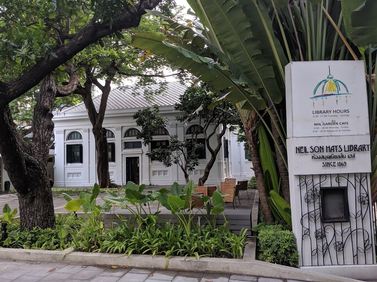 Neilson Hays Library