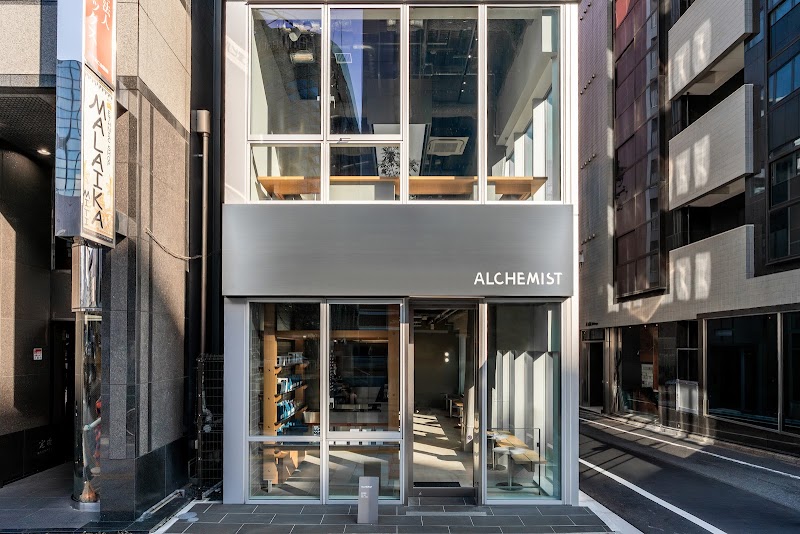 Alchemist Aoyama