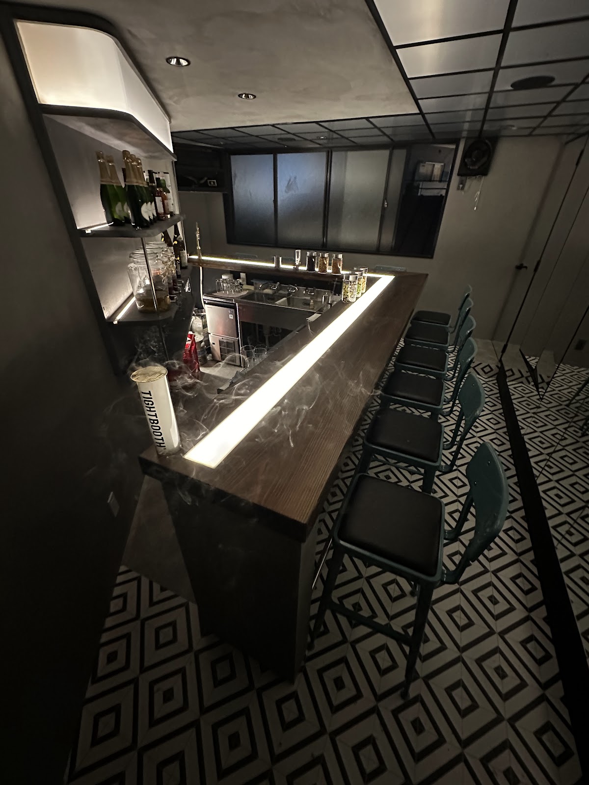 Bar Tokyo Homies Club