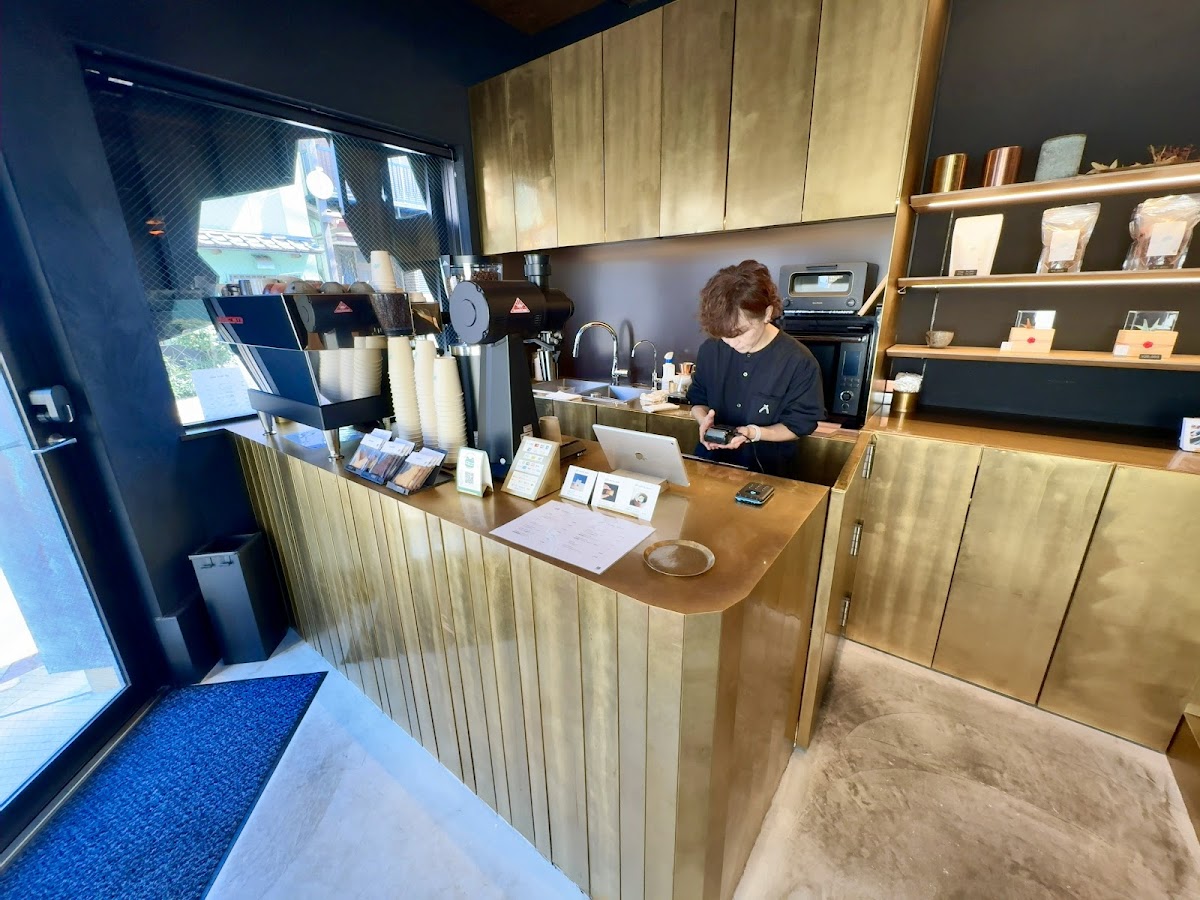 Wakuni Café