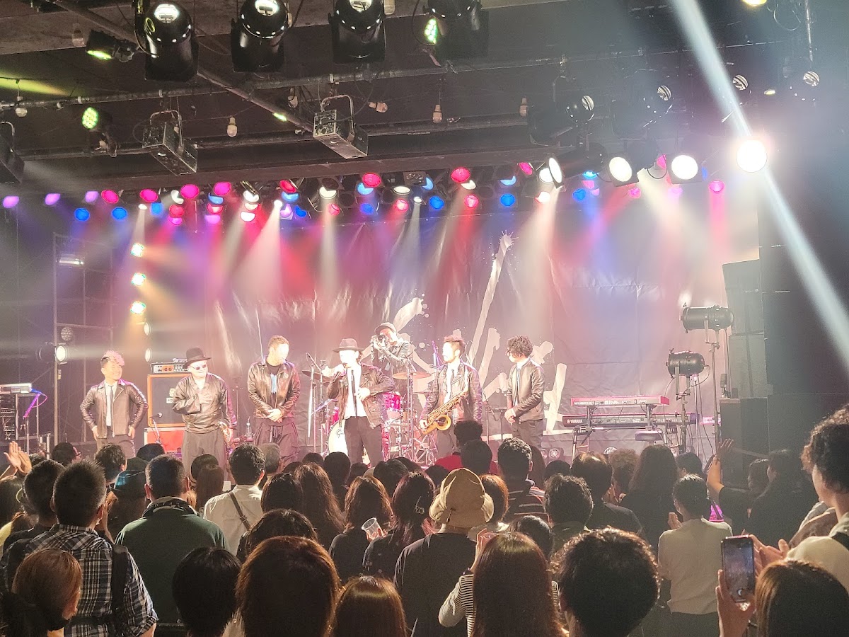 Liquid Room
