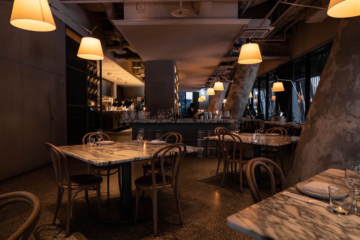 THE APOLLO Ginza